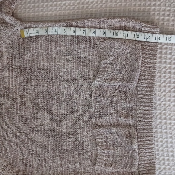 Sweater - Picture 5 of 5